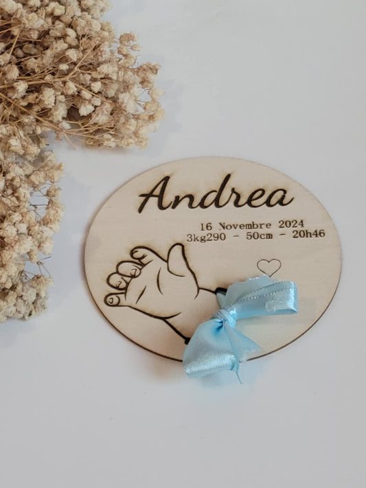Carte en bois pour bracelet de naissance personnalisé