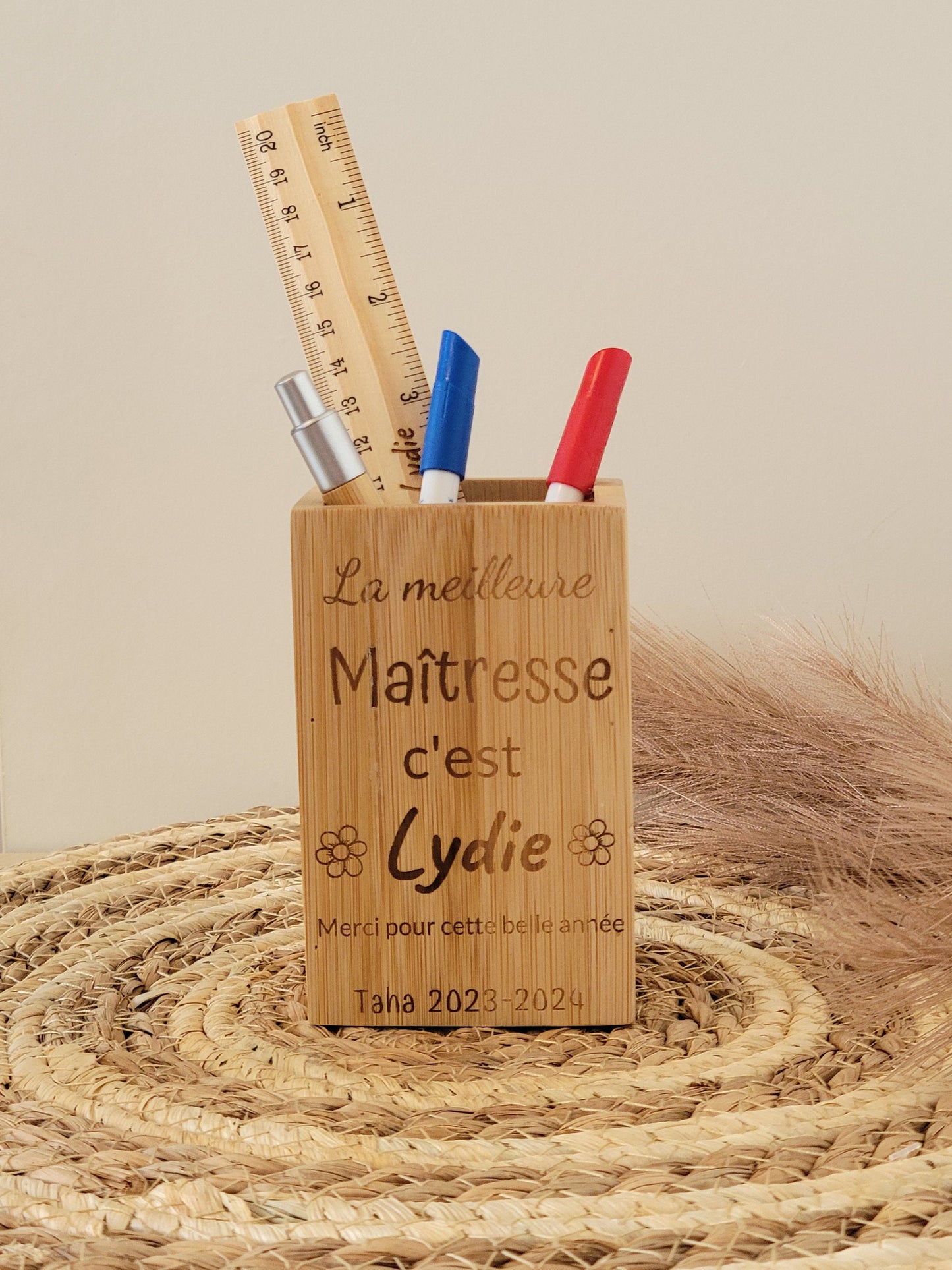 Pot à crayon personnalisé gravé / cadeau fin d'année scolaire / cadeau maîtresse / cadeau atsem