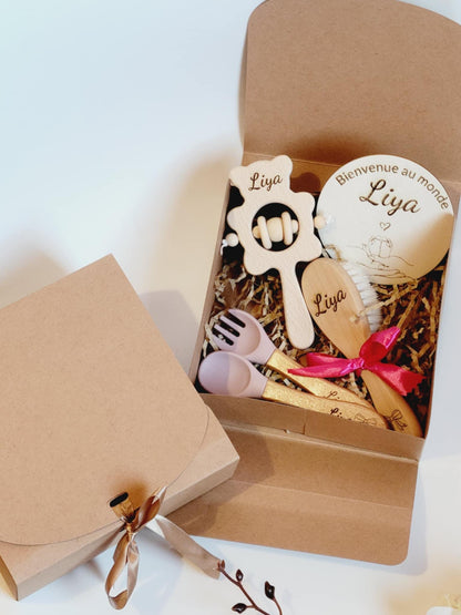 Coffret cadeau de naissance personnalisé