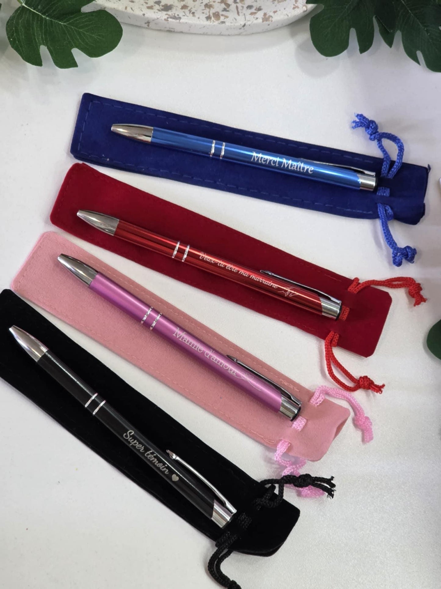 stylo personnalisé, stylo à bille gravé ,message personnalisé , cadeau noêl stylo métal gravé ,cadeau personnalisé , cadeau marraine