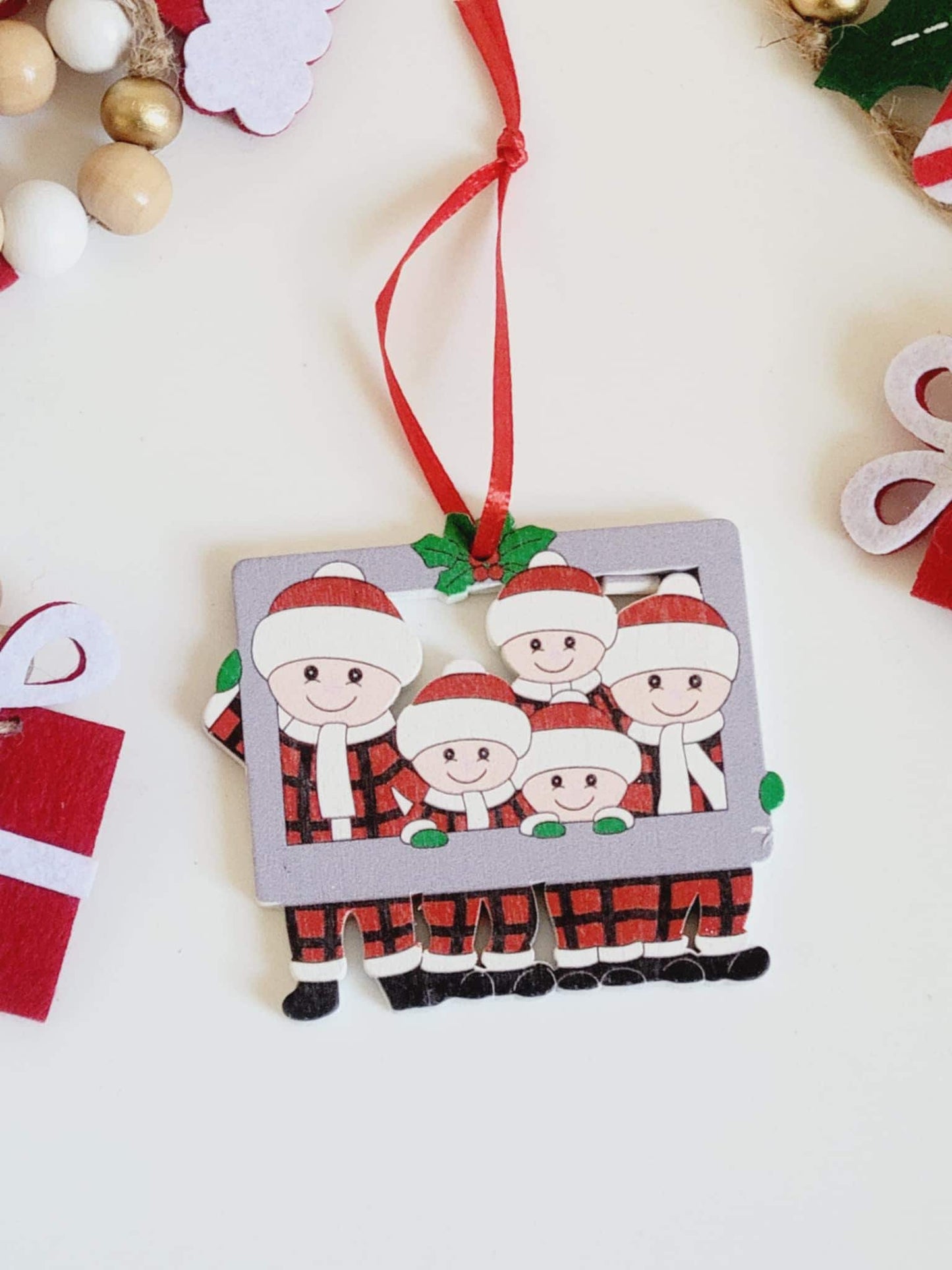 Décoration de Noël avec prénom d'un membre de la famille,Décoration de famille personnalisée,Famille de 2 3 4 5 6 personnes décoration sapin