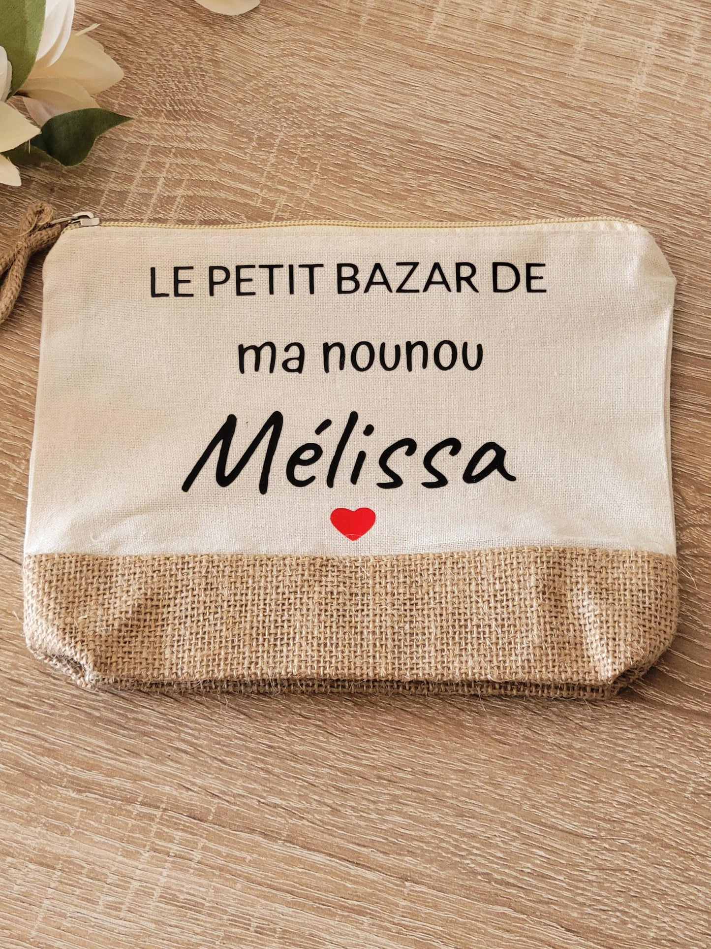 cadeau maîtresse / cadeau Atsem / cadeau fête des mères / cadeau femme sac  jute et coton avec une petite trousse