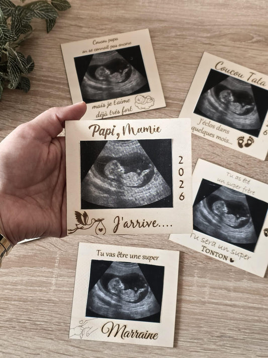 Magnets Cadre Annonce de Grossesse Personnalisés en Bois (Papi, Mamie, Marraine, Tonton)