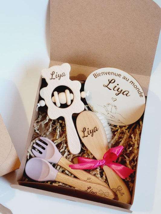 Coffret cadeau de naissance personnalisé