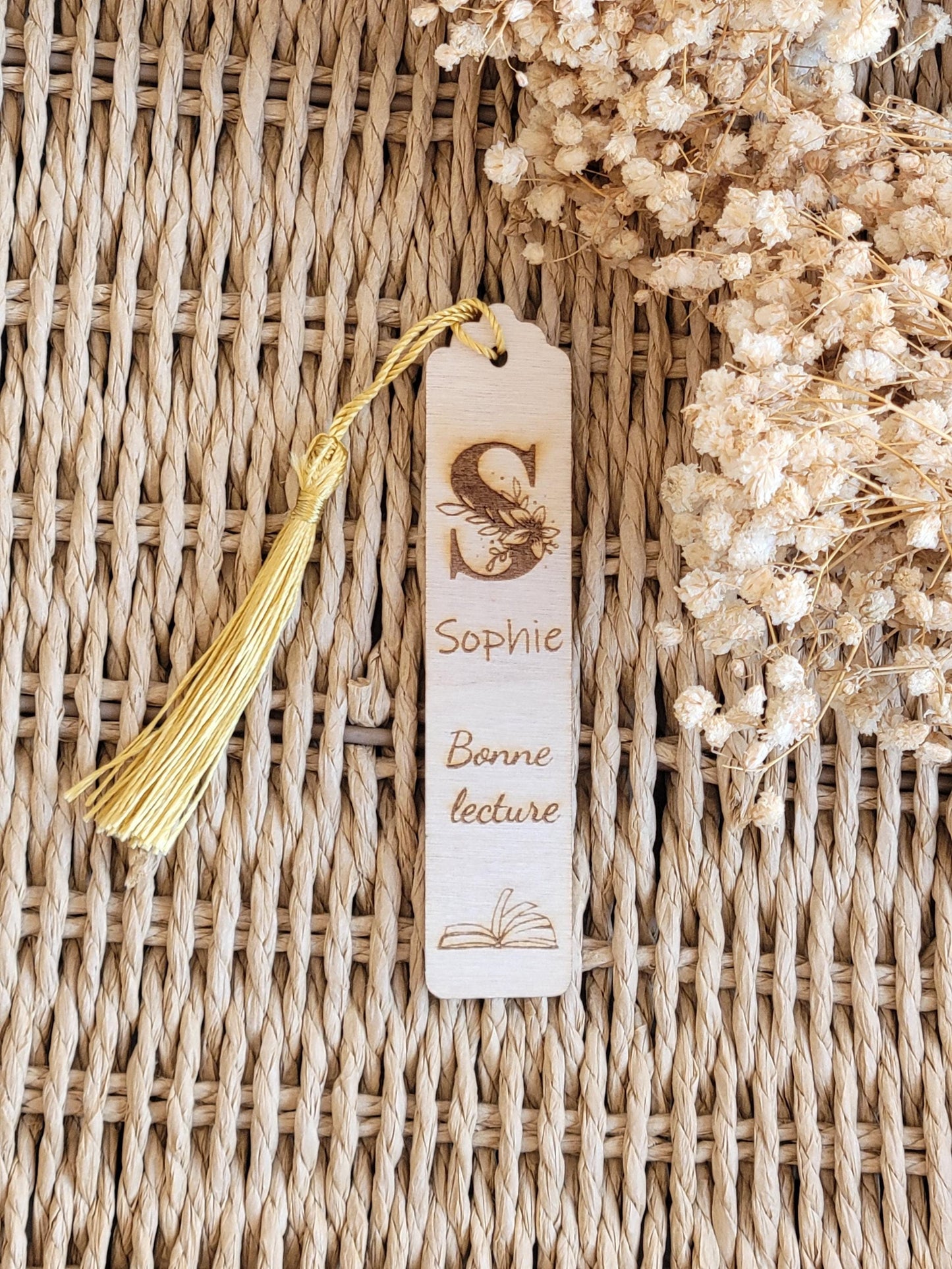 Marque page en bois personnalisé / Idée cadeau pour ( Mamie, Nounou, Maman, Atsem, Marraine, Maîtresse ...)