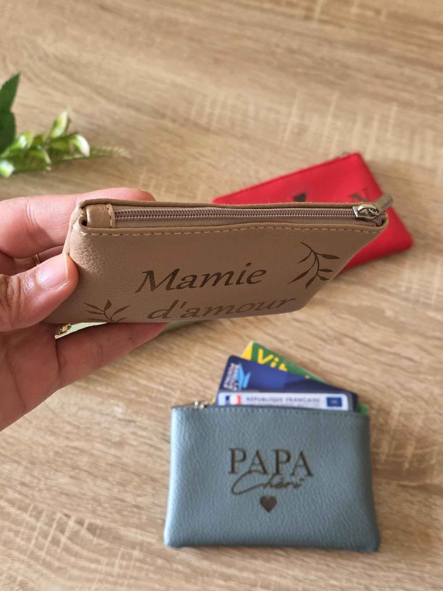 Porte-monnaie en cuir personnalisé pour maman, papa, mamie, papi – Idée cadeau pour toutes les occasions anniversaire, fête des mères pères