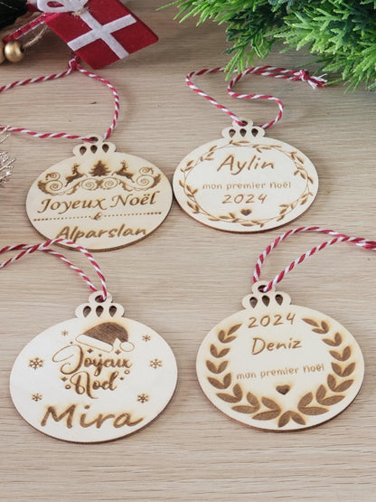 Boule de Noël en bois gravé Joyeux Noël