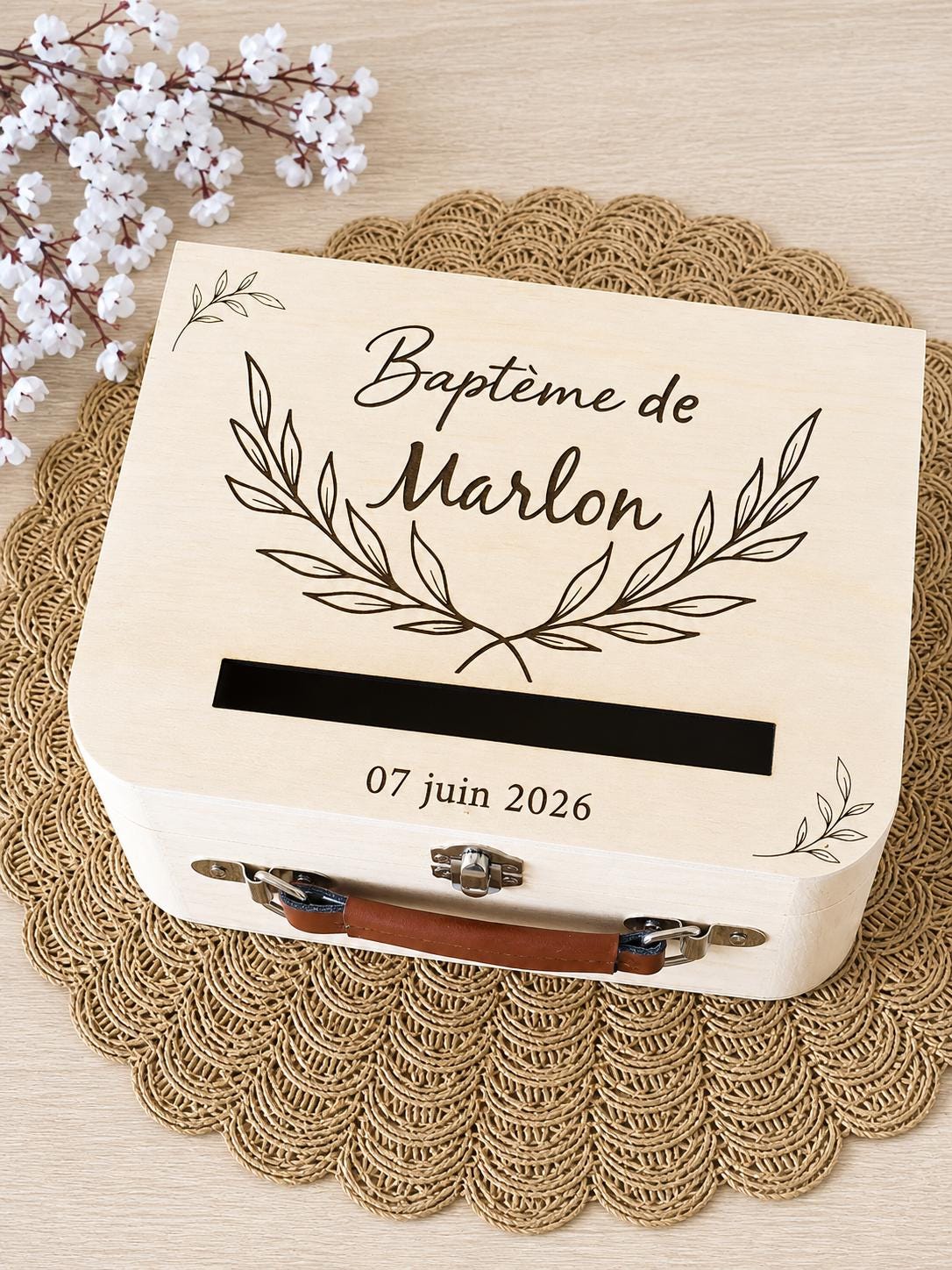 Urne baptême personnalisée bois – boîte souvenirs enfant – urne enveloppes baptême – décoration baptême naturelle – cadeau personnalisé bébé