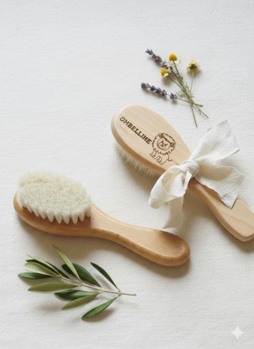 Brosse  personnalisé Brosse bébé poils de chèvre doux personnalisée | Cadeau naissance, baby shower , brosse cheveux naturelle prénom gravé