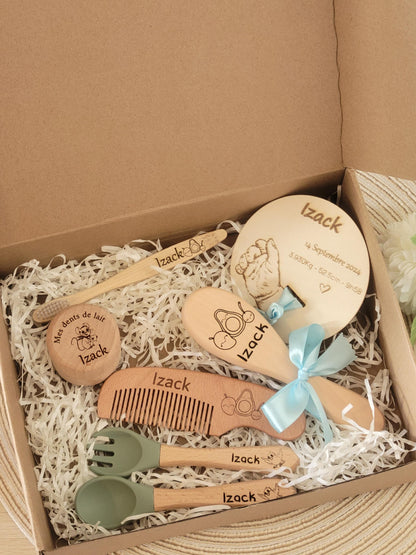 Coffret cadeau de naissance personnalisé