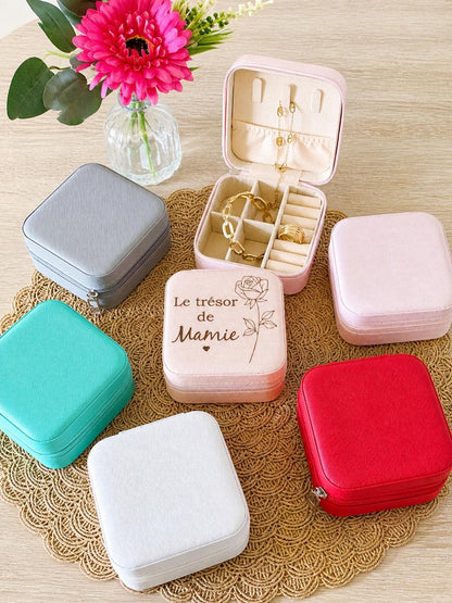 Boîte à bijoux personnalisée  – Texte au choix – Cadeau grand-mère – Coffret bijoux voyage – Idée cadeau personnalisable