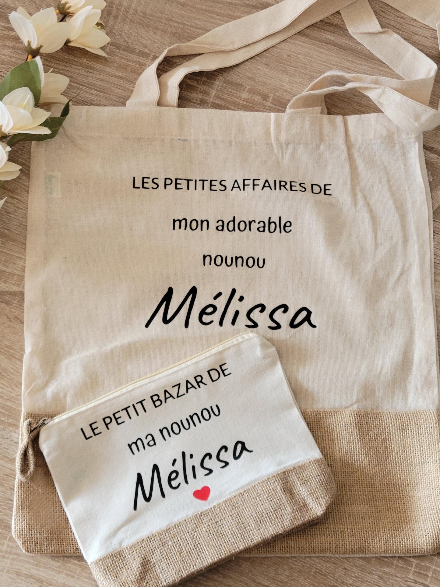 cadeau maîtresse / cadeau Atsem / cadeau fête des mères / cadeau femme sac  jute et coton avec une petite trousse