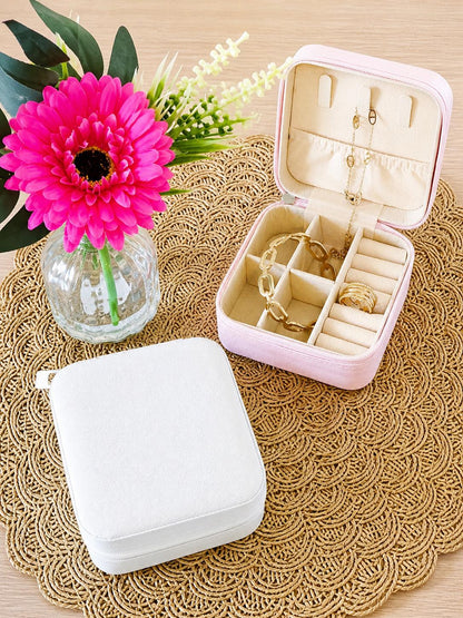 Boîte à bijoux personnalisée  – Texte au choix – Cadeau grand-mère – Coffret bijoux voyage – Idée cadeau personnalisable