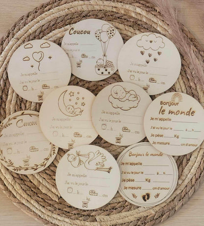 Carte bienvenue bébé naissance en bois