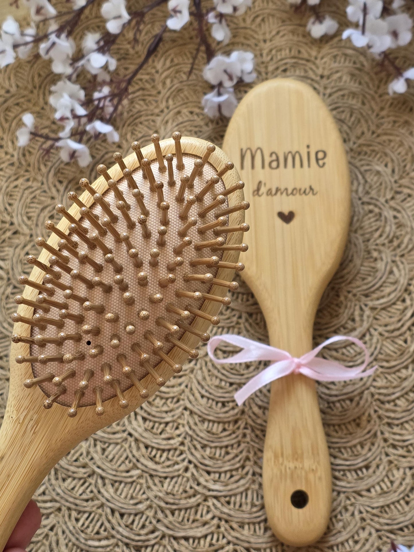 Brosse cheveux bambou personnalisée | Cadeau mamie personnalisé | Texte au choix | Cadeau grand-mère original | Fête des grands-mères |