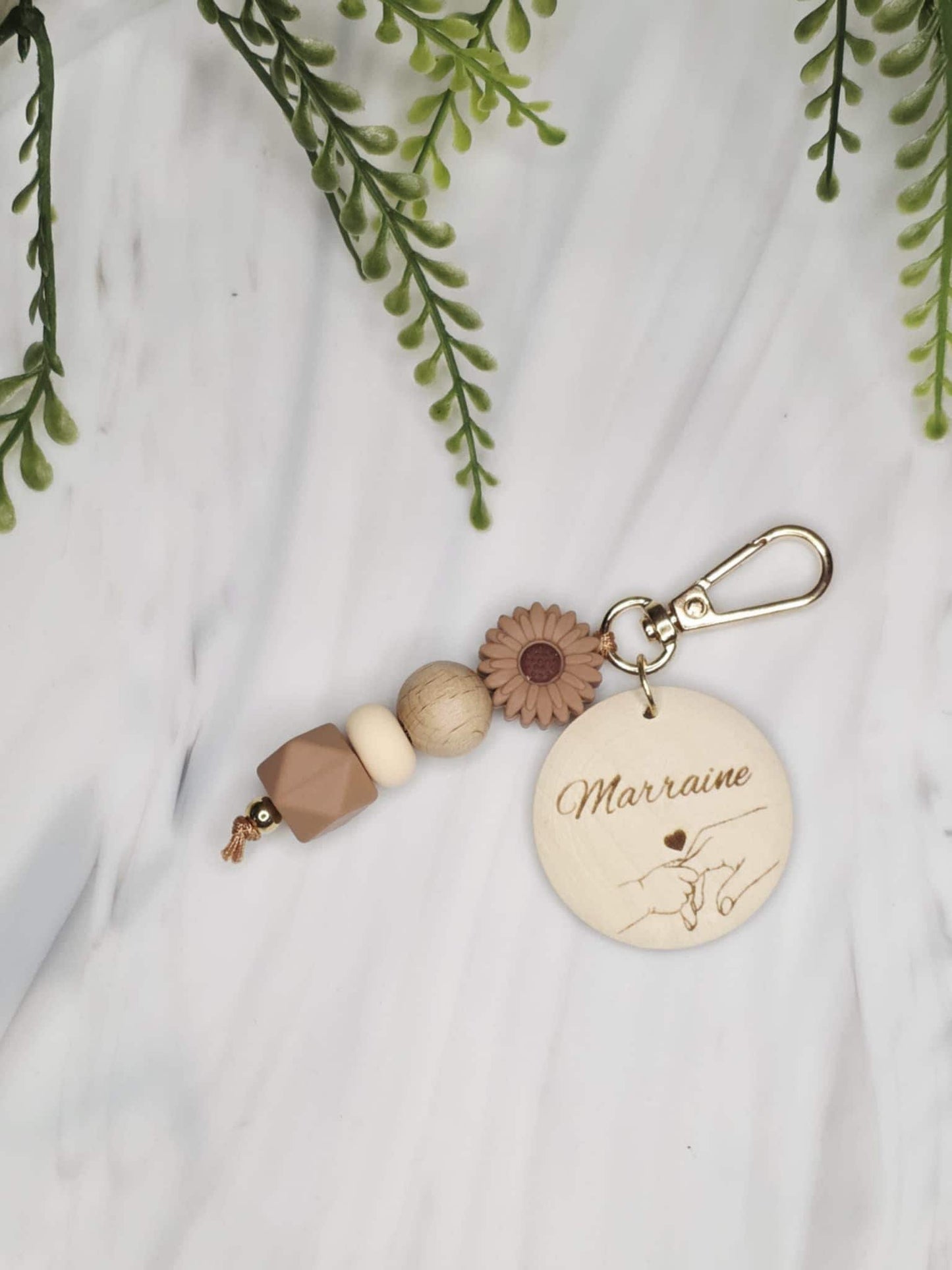 porte clés personnalisé  parrain mamie maman papa, grands pères, papy, marraine, maitresse , demande témoin porte clé fleur/fleur Martigues