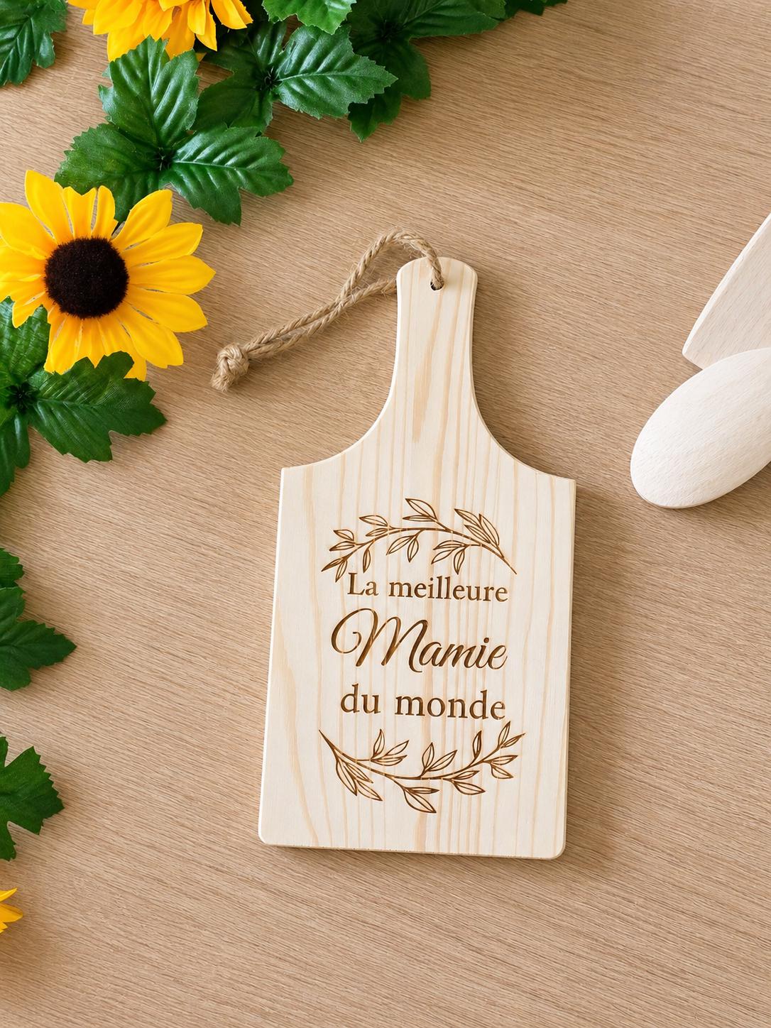 Planche à découper en bambou, planche apéro personnalisée, cadeau parrain, fête des pères, noël , nounou marraine , cadeau fête des mères