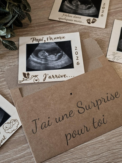 Magnets Cadre Annonce de Grossesse Personnalisés en Bois (Papi, Mamie, Marraine, Tonton)