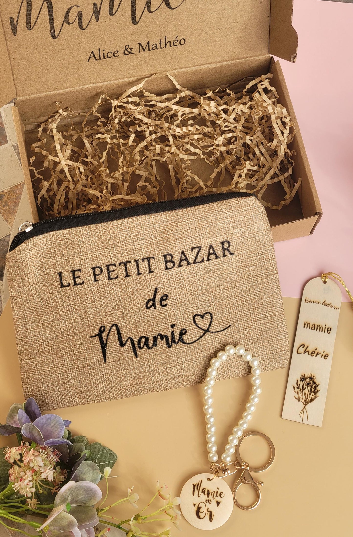 Coffret cadeau Mamie, Maman, Marraine et Tatie , Maîtresse , ATSEM , Nounou