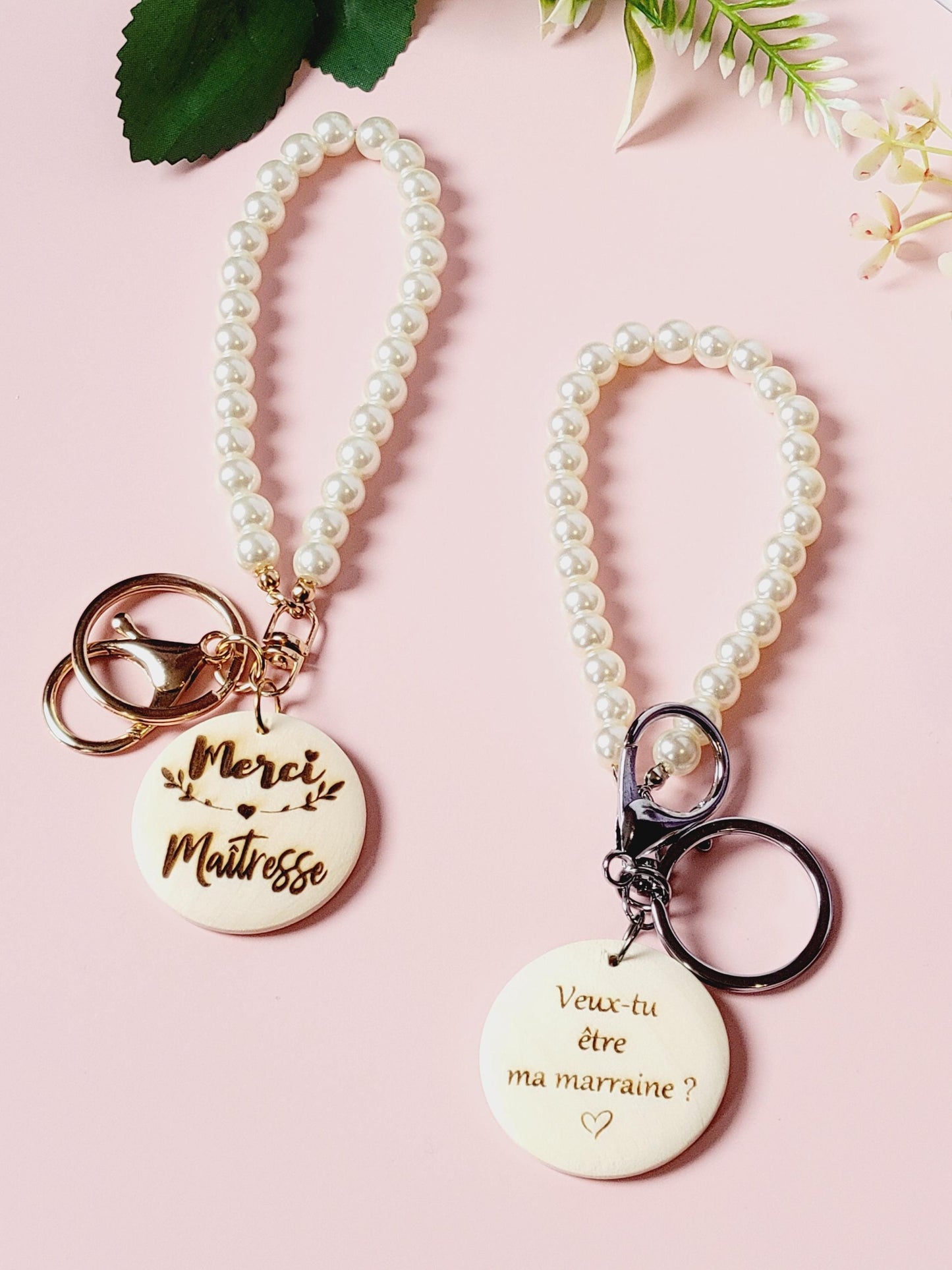 porte clés personnalisé  parrain mamie maman papa, grands pères, papy, marraine, maitresse , demande témoin