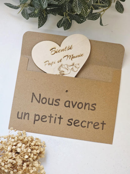 Magnet personnalisé forme cœur pour annonce de grossesse - Futur mamie et papi - Futur Marraine et Parrain - Futur bébé - Cadeau naissance