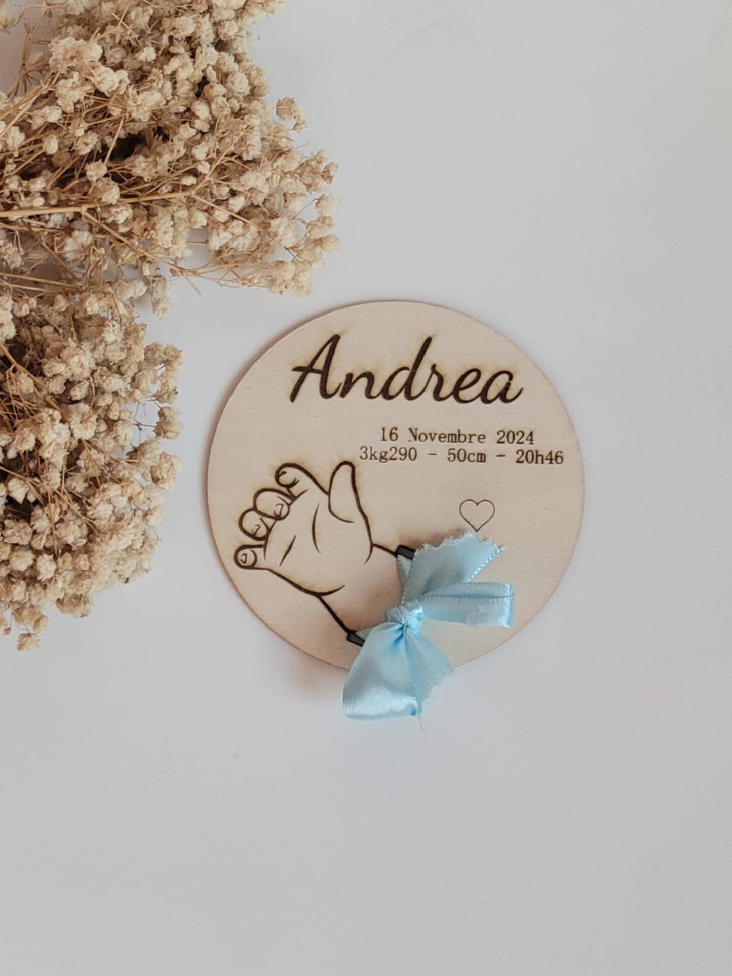 Carte en bois pour bracelet de naissance personnalisé