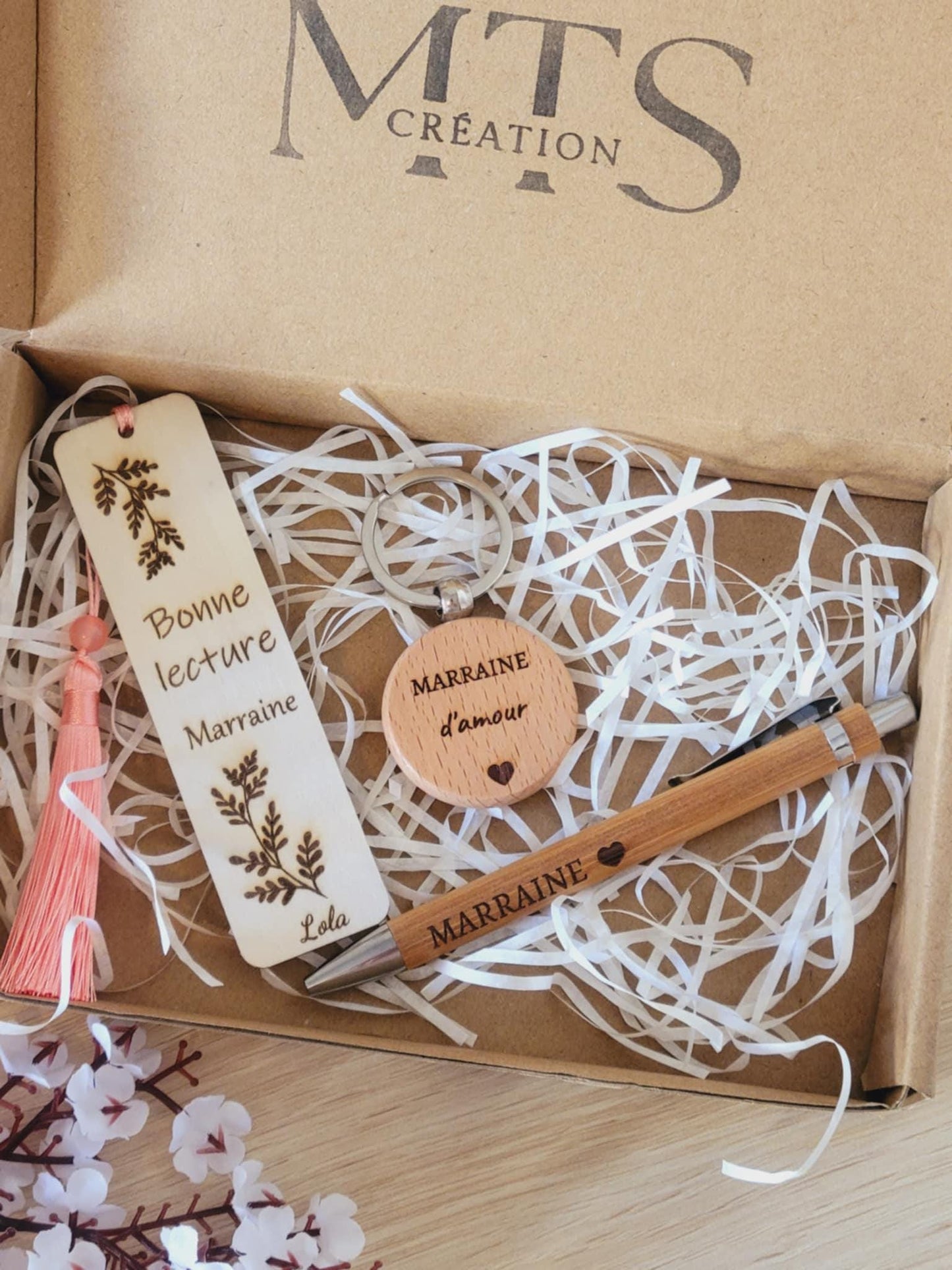 Coffret Cadeau Personnalisé – Marraine ou Parrain.     Cadeau fête des marraines,  cadeau parrain