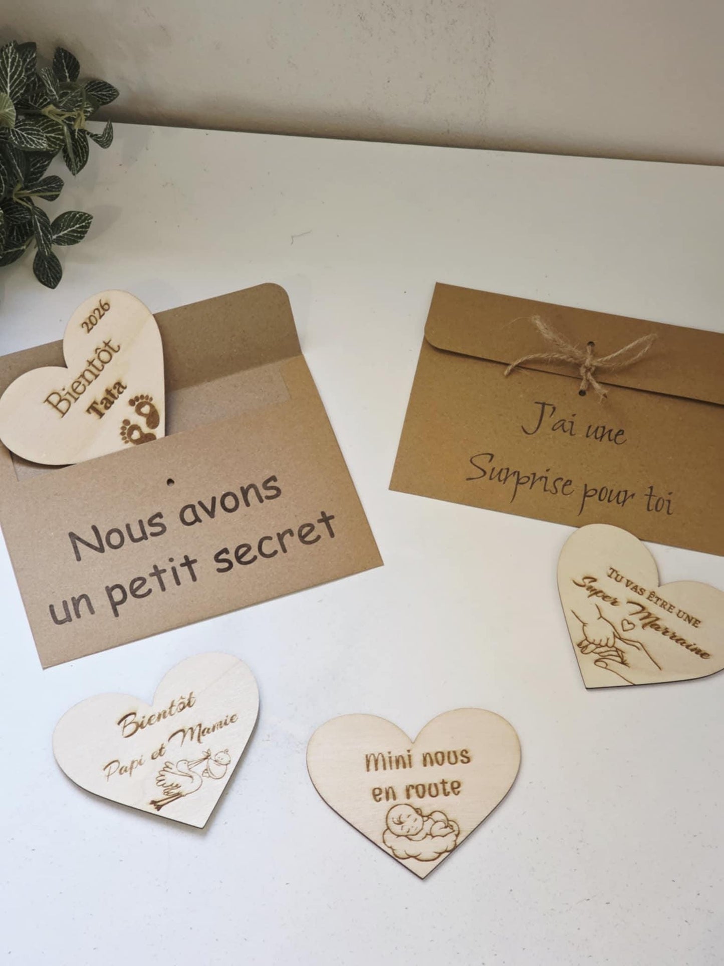 Magnet personnalisé forme cœur pour annonce de grossesse - Futur mamie et papi - Futur Marraine et Parrain - Futur bébé - Cadeau naissance
