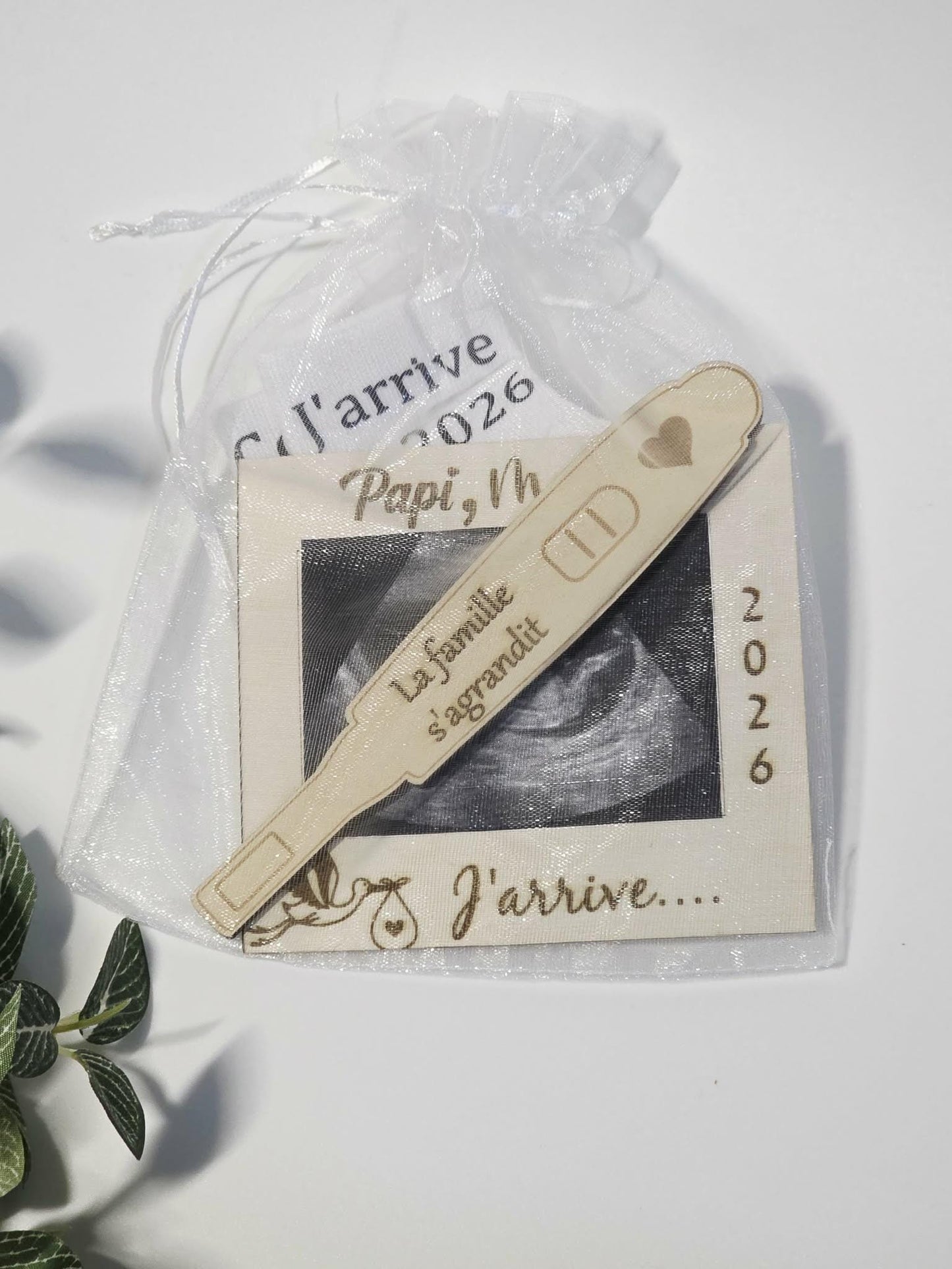 Coffret annonce de grossesse personnalisé / annonce grossesse mamie/ annonce grossesse papy /chaussettes / magnet cadre et test de grossesse