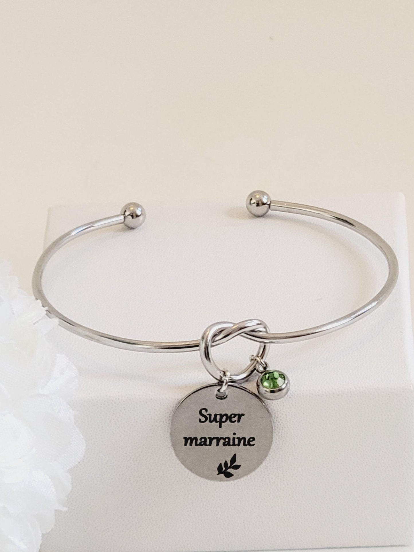 Bracelet jonc personnalisé en acier inoxydable ,bracelet personnalisé, cadeau marraine, Cadeau naissance, Cadeau maman,