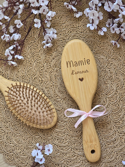 Brosse cheveux bambou personnalisée | Cadeau mamie personnalisé | Texte au choix | Cadeau grand-mère original | Fête des grands-mères |
