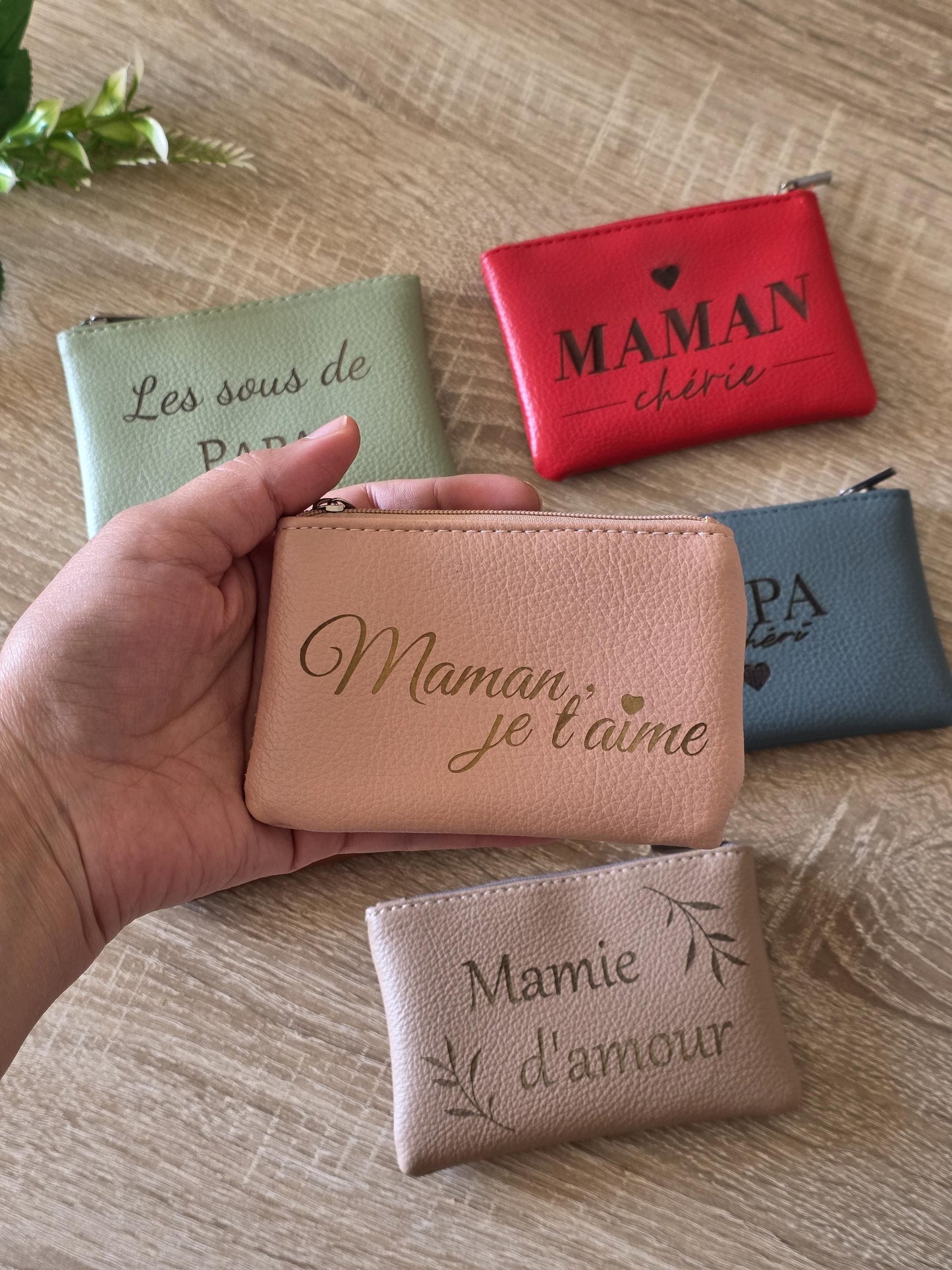 Porte-monnaie en cuir personnalisé pour maman, papa, mamie, papi – Idée cadeau pour toutes les occasions anniversaire, fête des mères pères